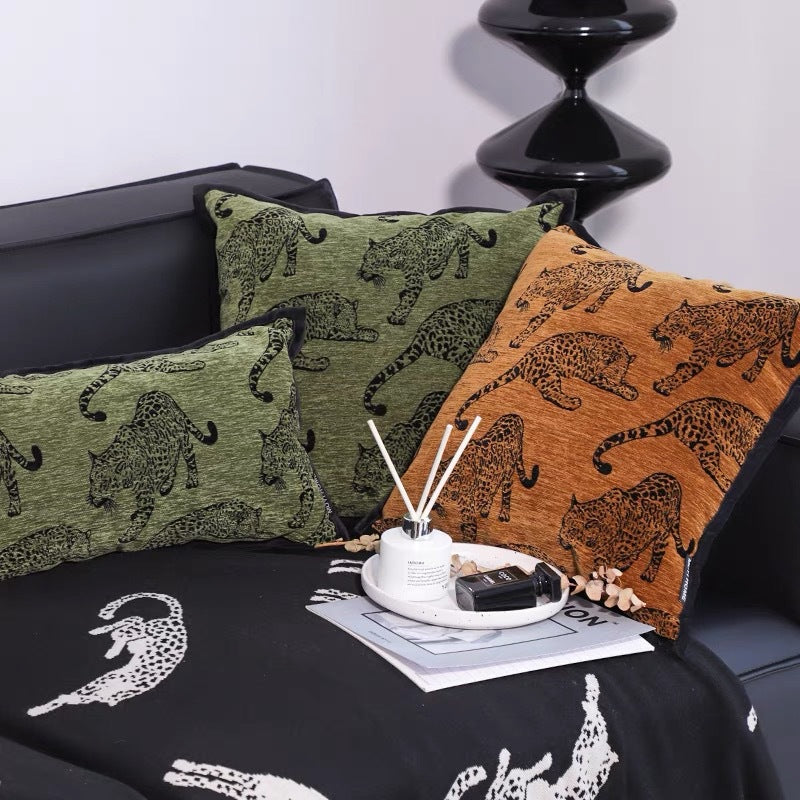 Animal Pattern Jacquard Cushion Cover