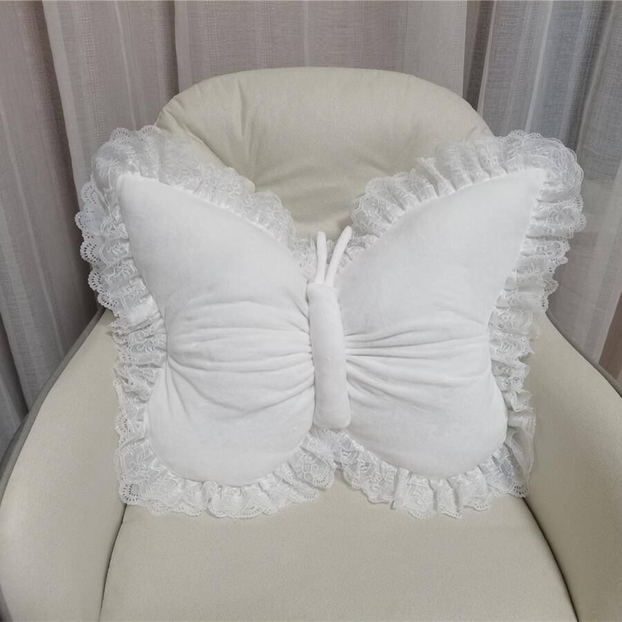 Velvet butterfly with lace trim